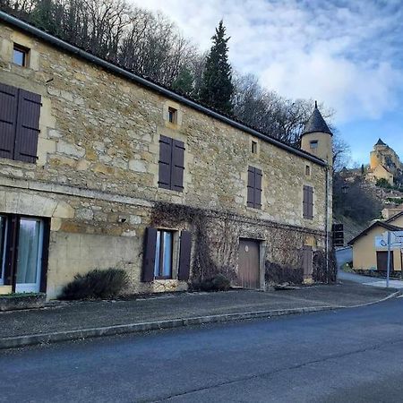 Studio Au Pied Du Chateau De Castelnaud Exterior photo